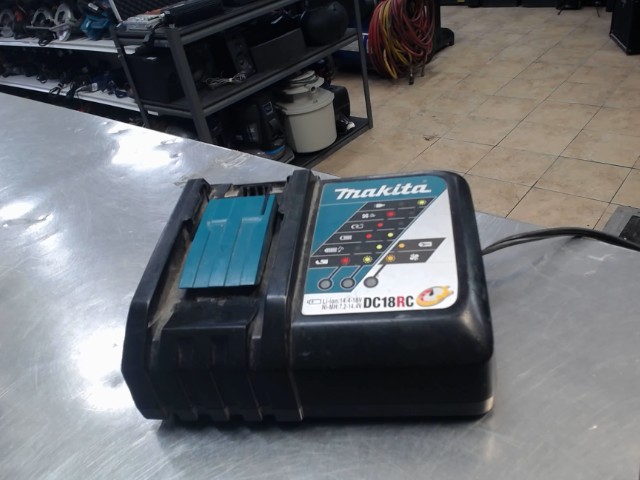 Chargeur batterie pour drill