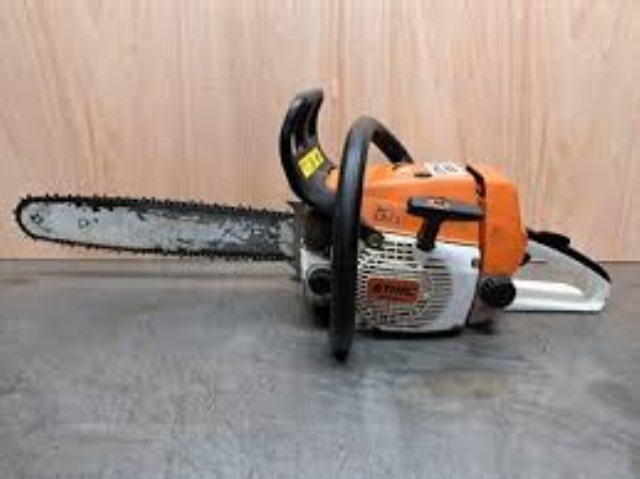 Chainsaw stihl 026