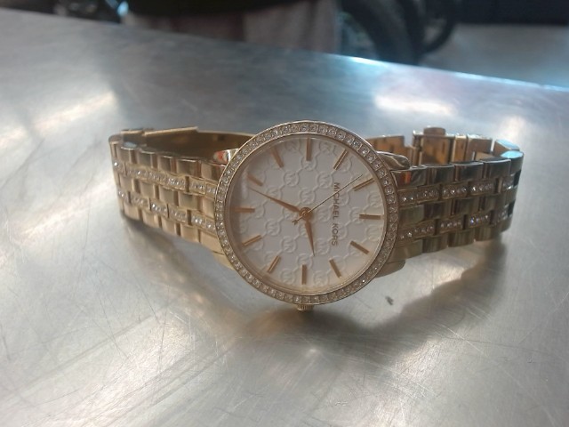 Montre michael kors couleur or