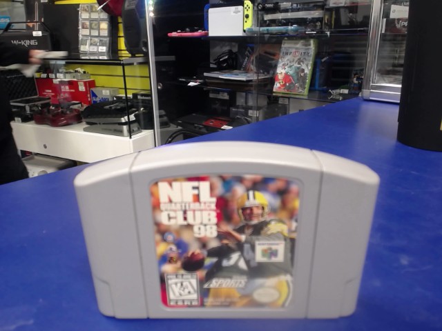 Nfl quarterback club 98