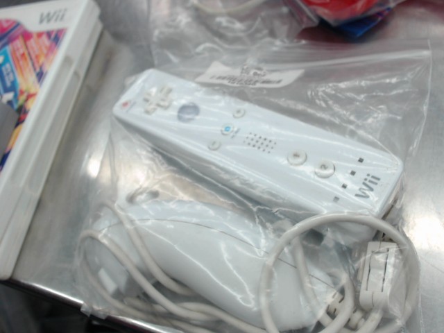 Nunchock white for wii