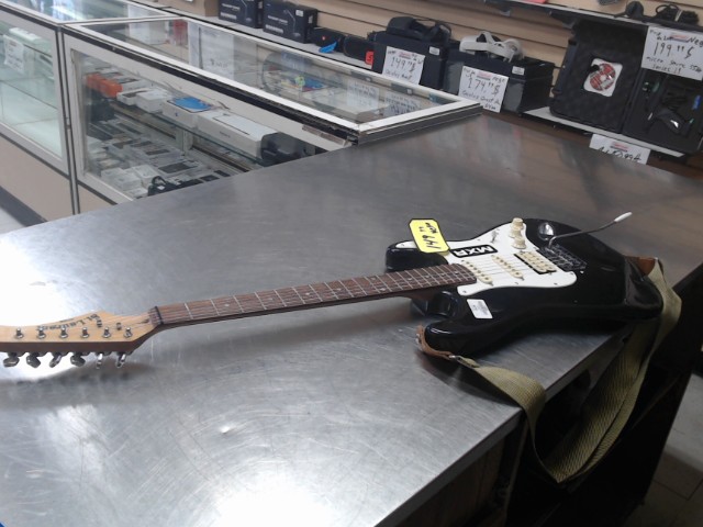 Guitare electrique dans case dur