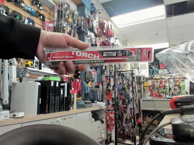 Pk blade nitr carb strut