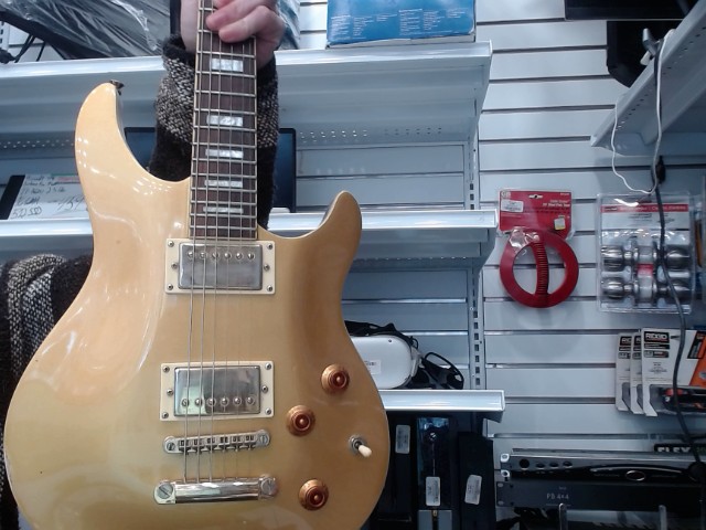Guit elec signature m-gold