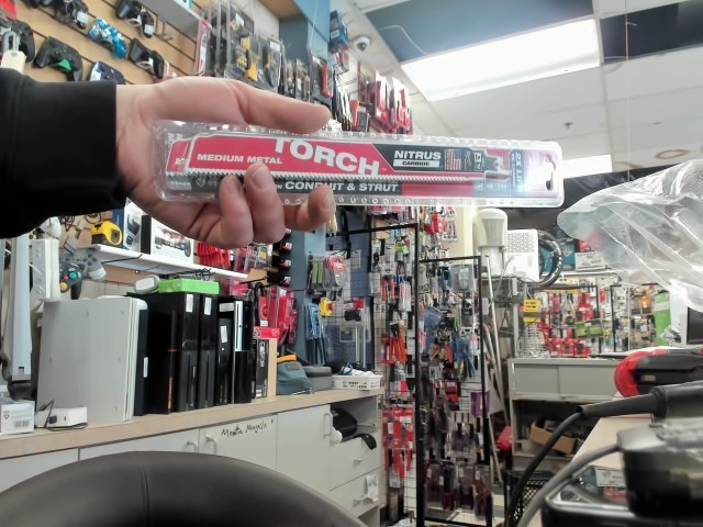 Pk blade nitr carb strut