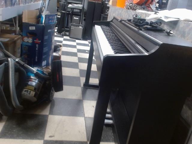 Piano avec p�dales