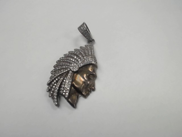 Breloque avec visage dindien