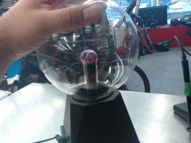 Plasma ball