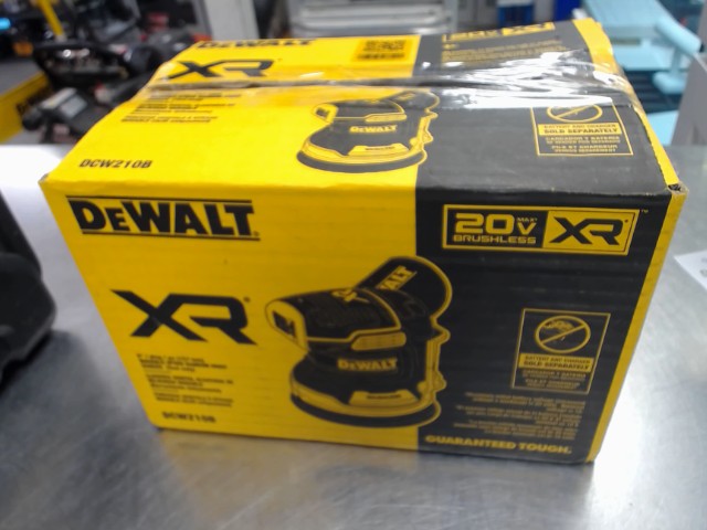 Orbital sander dewalt dans boite