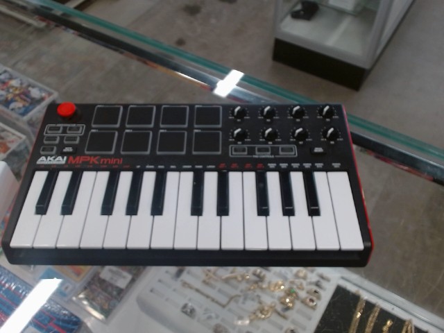 Akai mpk mini keyboard