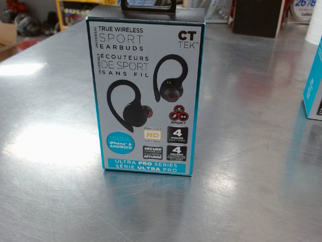 Pair d'ecouteur neuve dans la boite