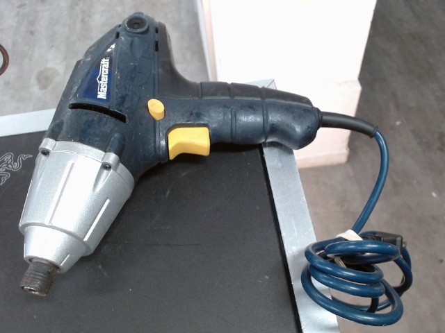 Impact drive tournoivis percussion