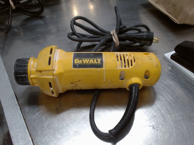 Cut-out tool corded �crit em