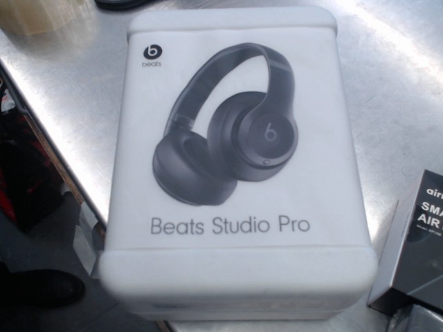 Beats studio pro