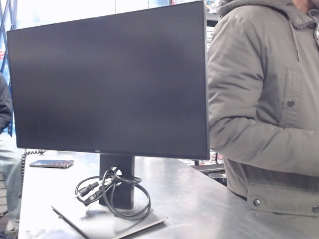 Dell lcd monitor 24'' fhd
