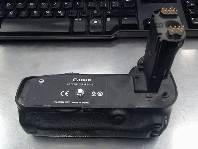 Battery grip canon