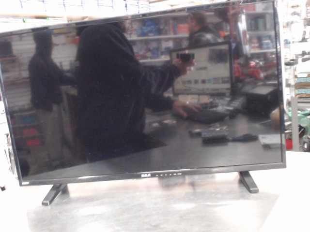 Tv led 32'' avec tc