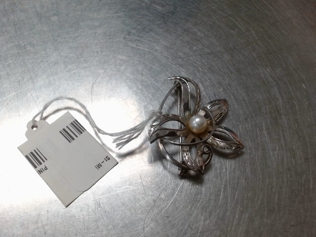 Pine fleur en argent 925