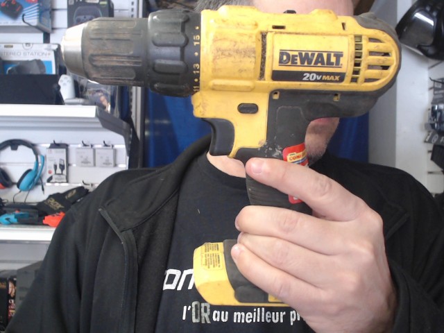 Drill driver dewalt