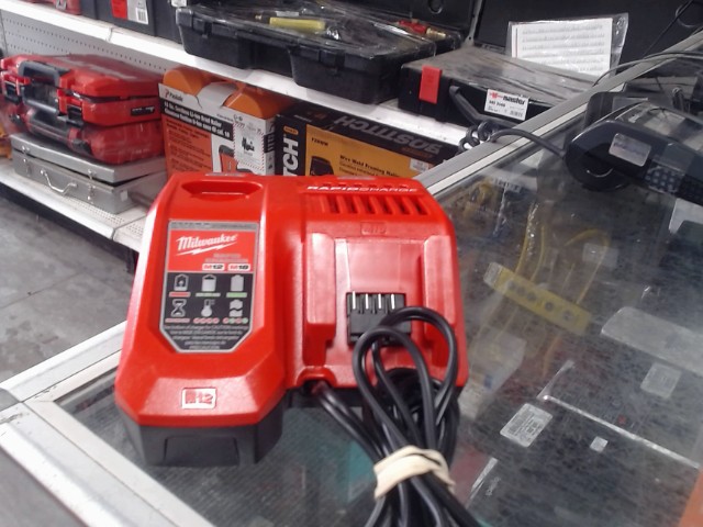 Chargeur a batt 18v/12v