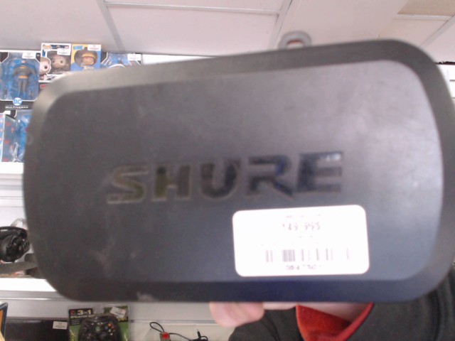 Shure wireless receiver and transmitter