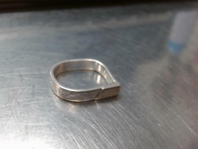 Bague en ovale en argent