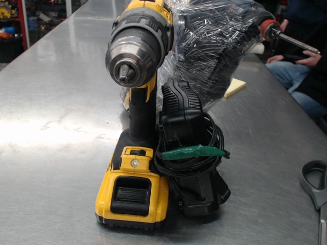 Drill dewalt avec batterie 4ah flat