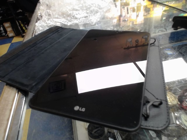 Tabellete avec case e t screen protecter