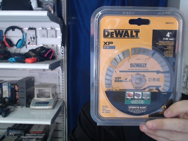 Disque diamant� segment� 4 pouces