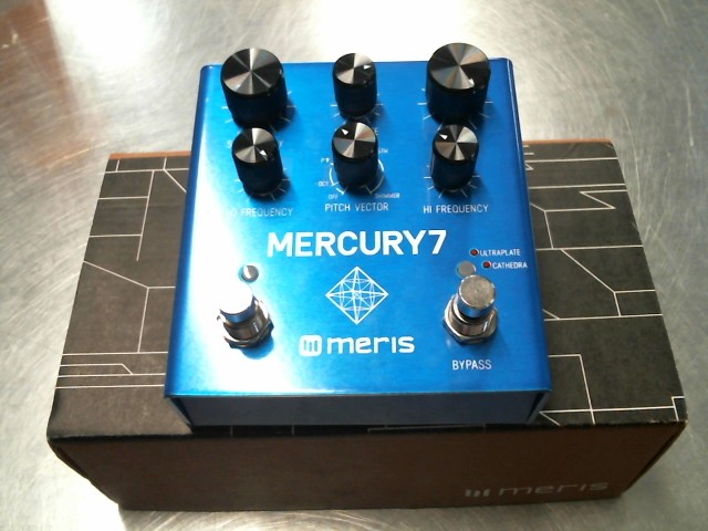 Pedale reverbe meris mercury7