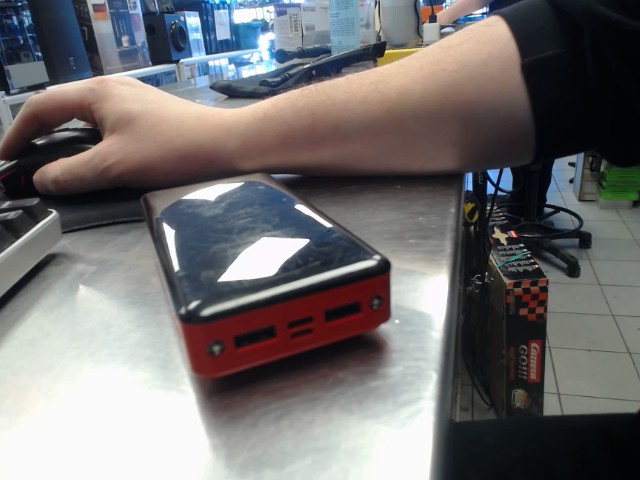 Power bank/lampe rouge