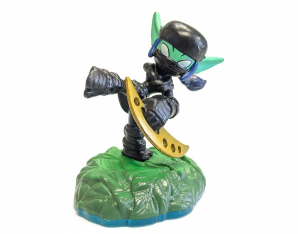 Dark ninja stealth elf skylanders