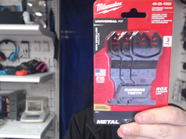 Lames a dents au carbure