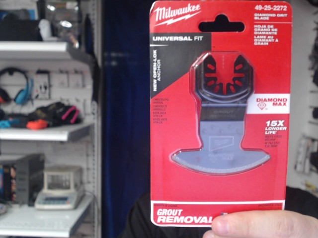 Lame au diamant a grain