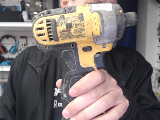 Impact driver dewalt