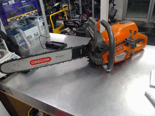 Chainsaw 60cc en assez bonne condition