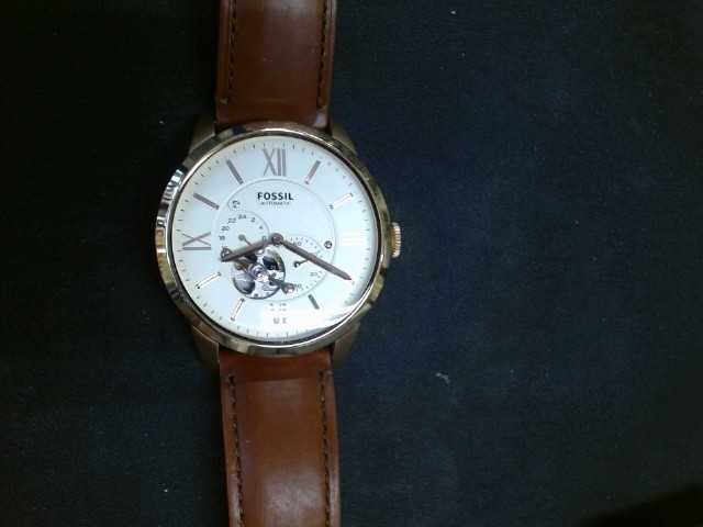 Montre fossil deja apporter