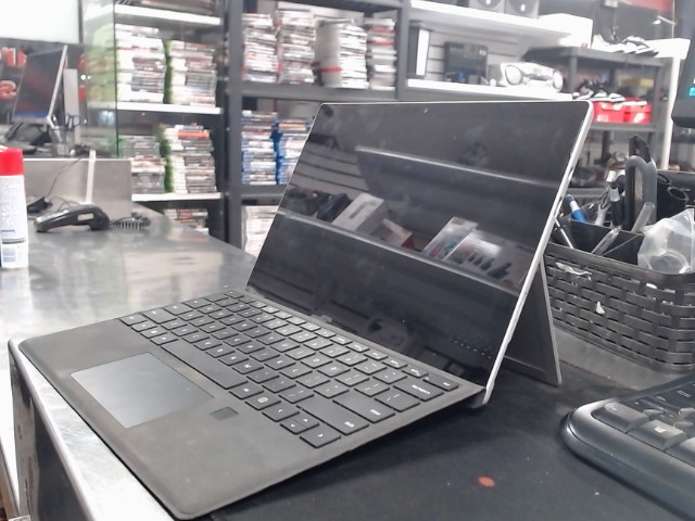 Tablette 8gb ram core i5 / touchscreen