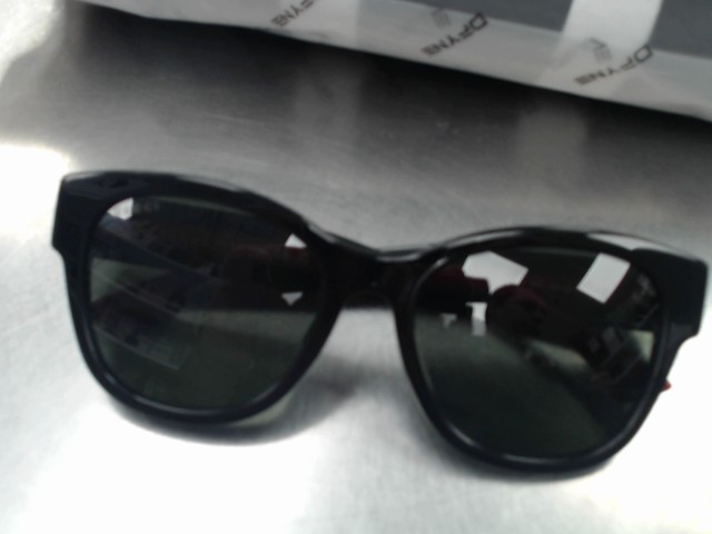 Lunettes fumees pour femmes noires