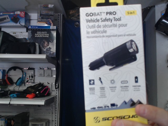 Outil de securite pour le vehicule