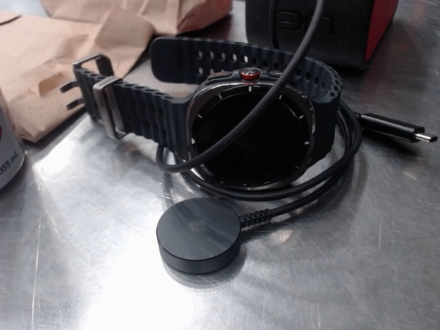Galaxy ultra 47mm + chg