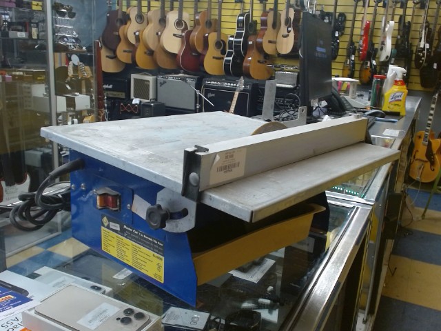 Scie a tuile master cut