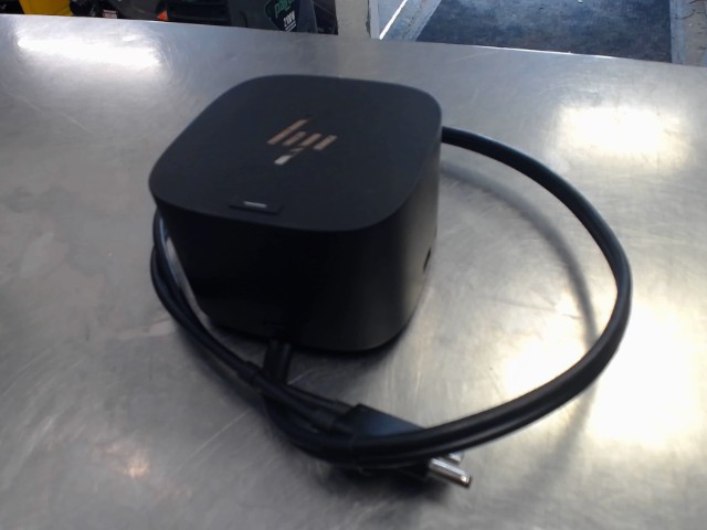 Hp thunderbolt 4 g4 280w