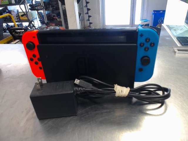 Console switch +dock�+joycons+fils