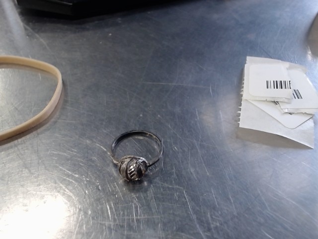 Bague argent 1.409g
