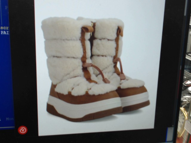 Paire botte neuf boite size 8