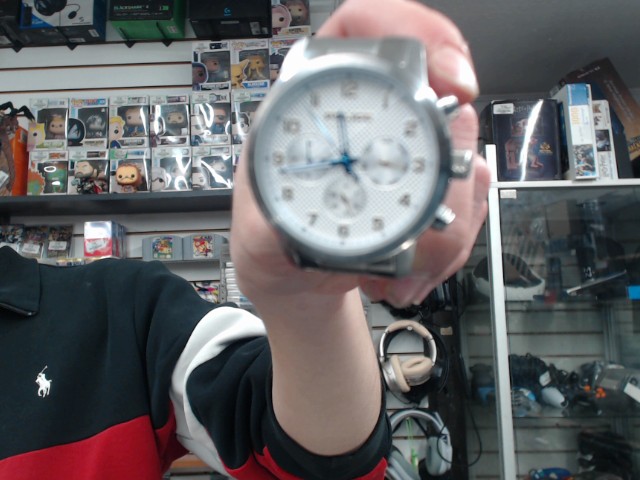 Police montre en argent