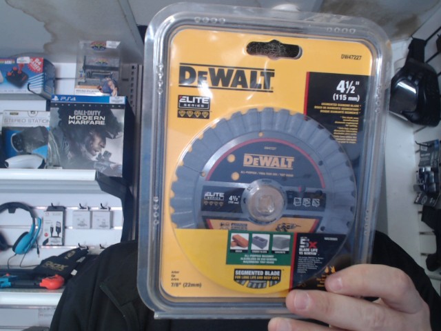 Disque diamant� segment� 4 1/2