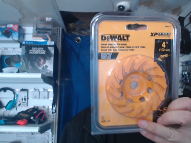 Meule boisseau diamant�e turbo