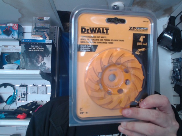 Meule boisseau diamant�e turbo 4 pouces